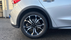 Ford Focus 1.0 EcoBoost 125 Active X Auto 5dr Petrol Hatchback